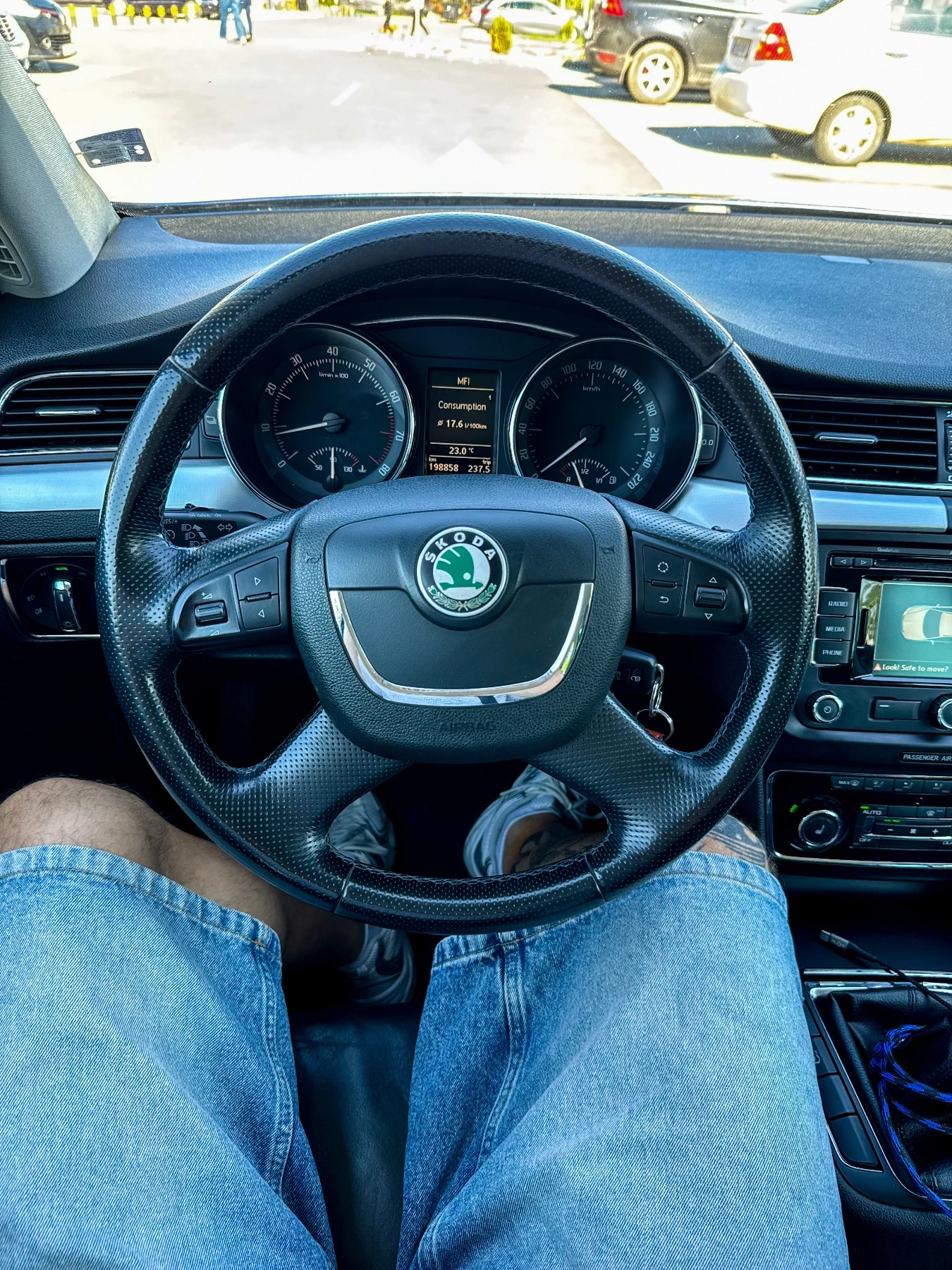 Skoda Superb 1.8T 4x4 | Mobile.bg � ����������� 11