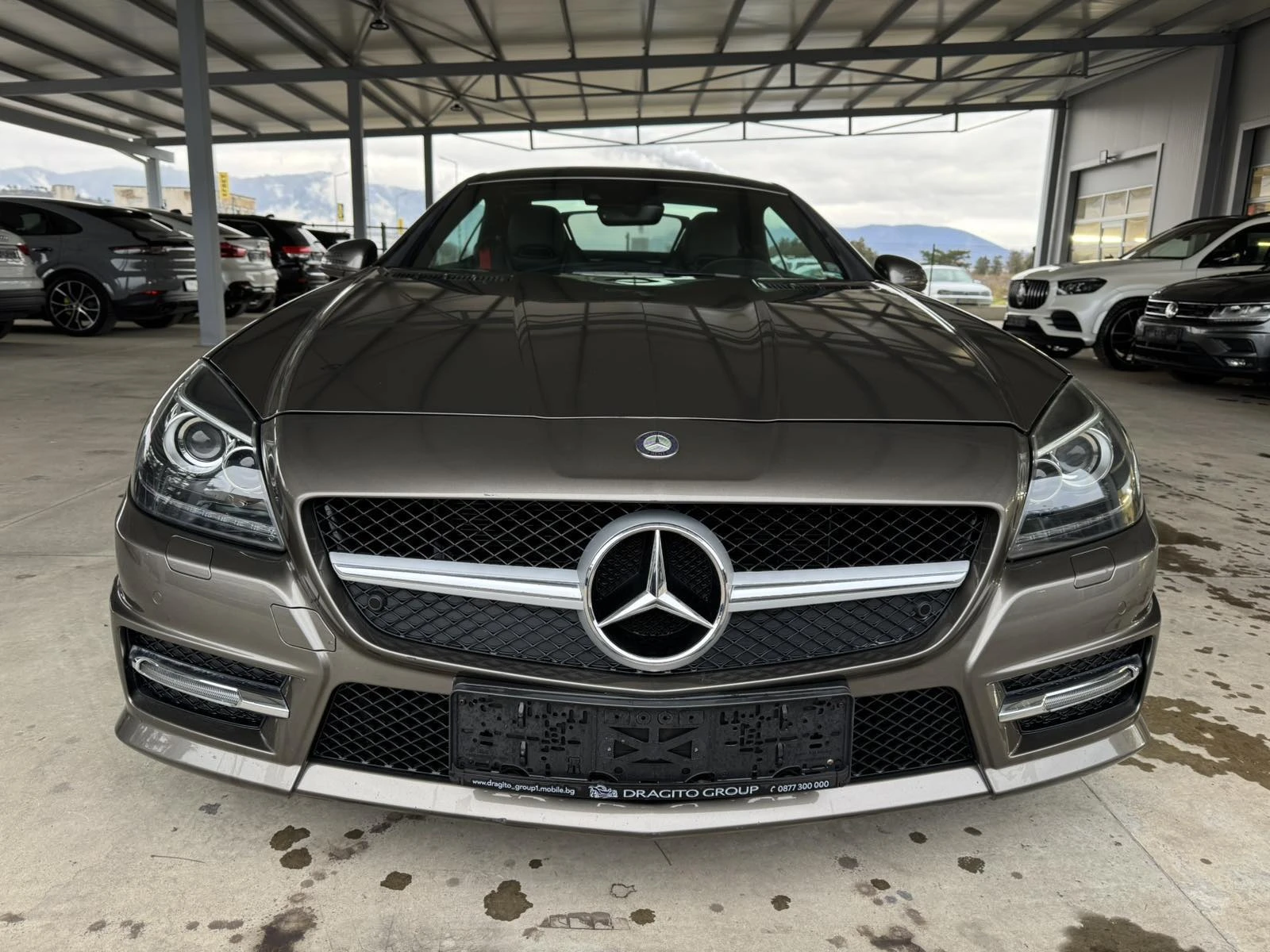 Mercedes-Benz SLK 204ps* AMG Line* 79хл.км* НАВИ* КОЖА, снимка 9 - Автомобили и джипове - 54914729