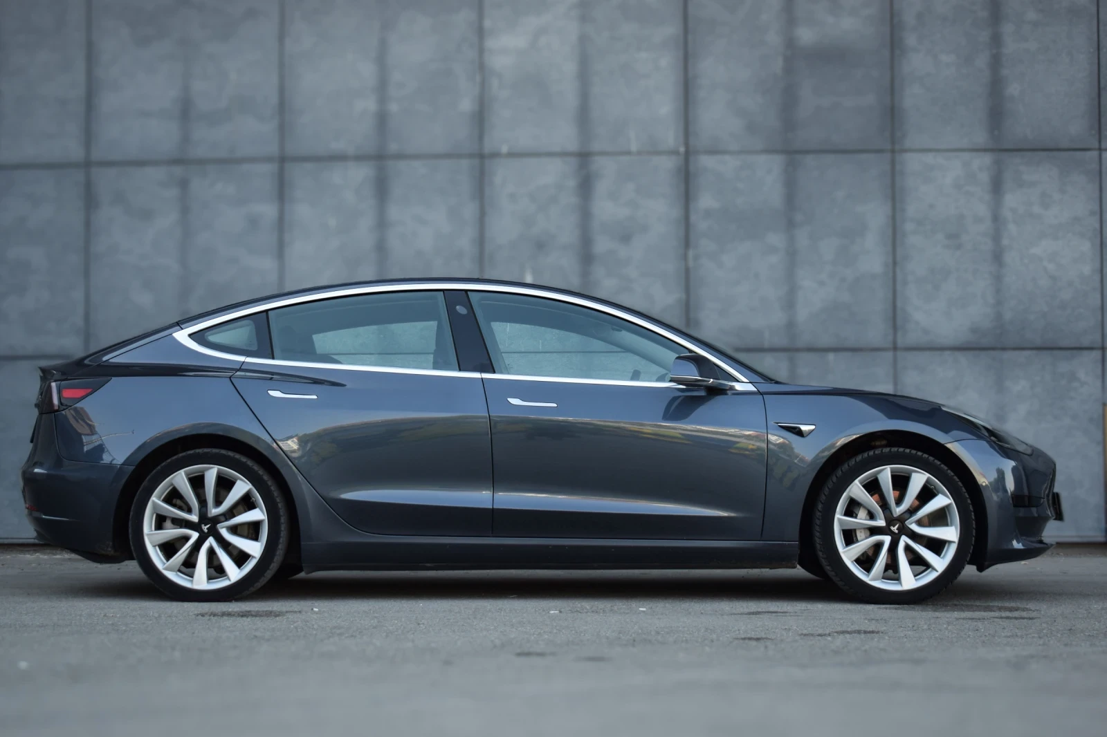 Tesla Model 3 SR + 60 kWh , снимка 3 - Автомобили и джипове - 55077228