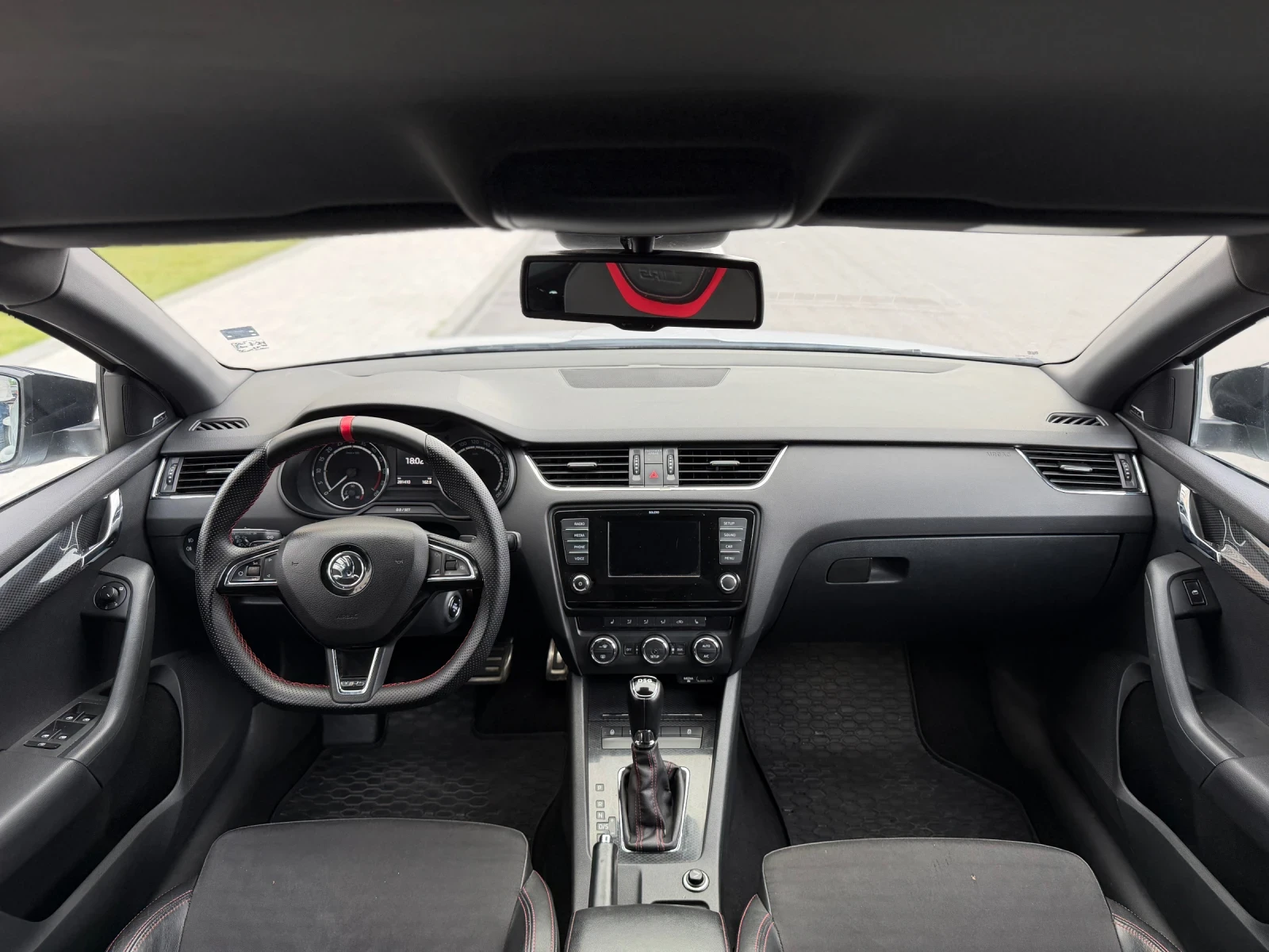 Skoda Octavia 2.0 VRS, снимка 7 - Автомобили и джипове - 55305910