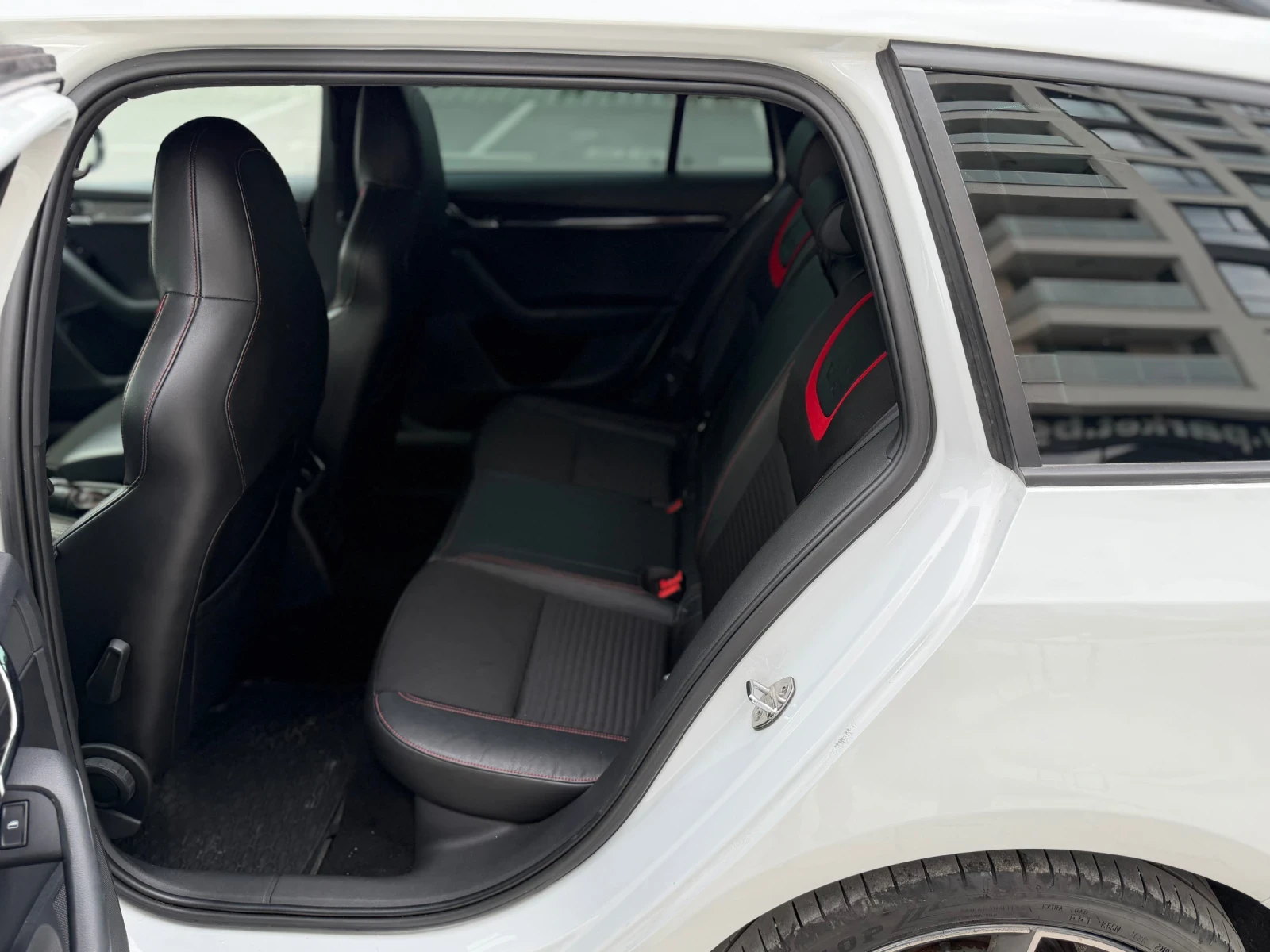 Skoda Octavia 2.0 VRS, снимка 9 - Автомобили и джипове - 55305910