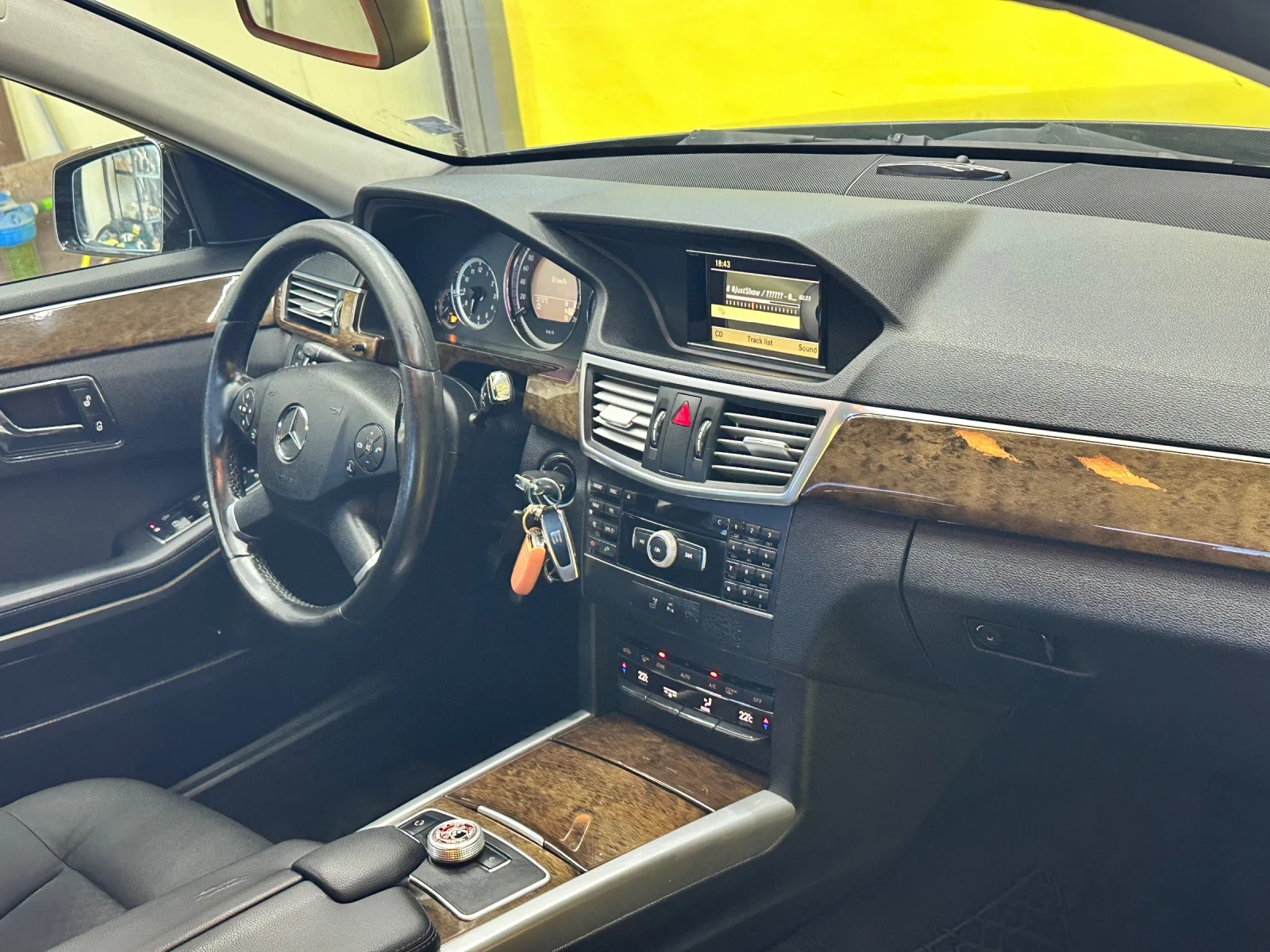 Mercedes-Benz E 350 300cdi/Elegance, снимка 9 - Автомобили и джипове - 55954576