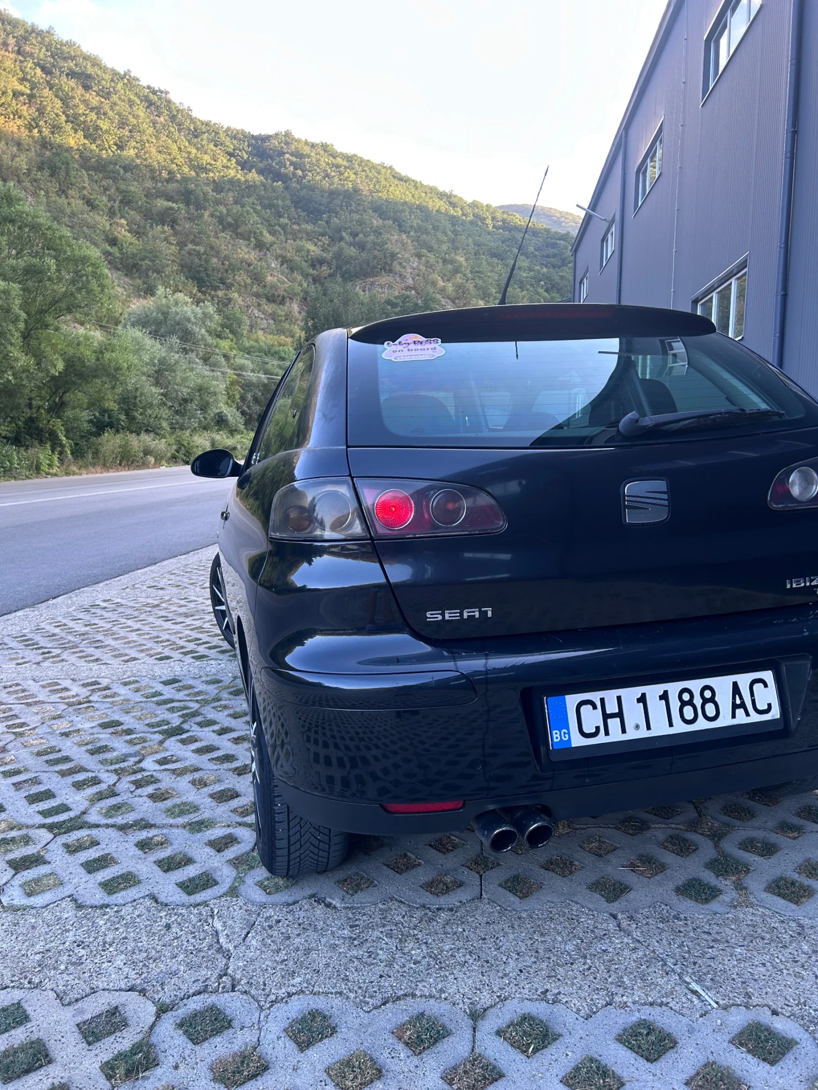Seat Ibiza, снимка 7 - Автомобили и джипове - 55978095