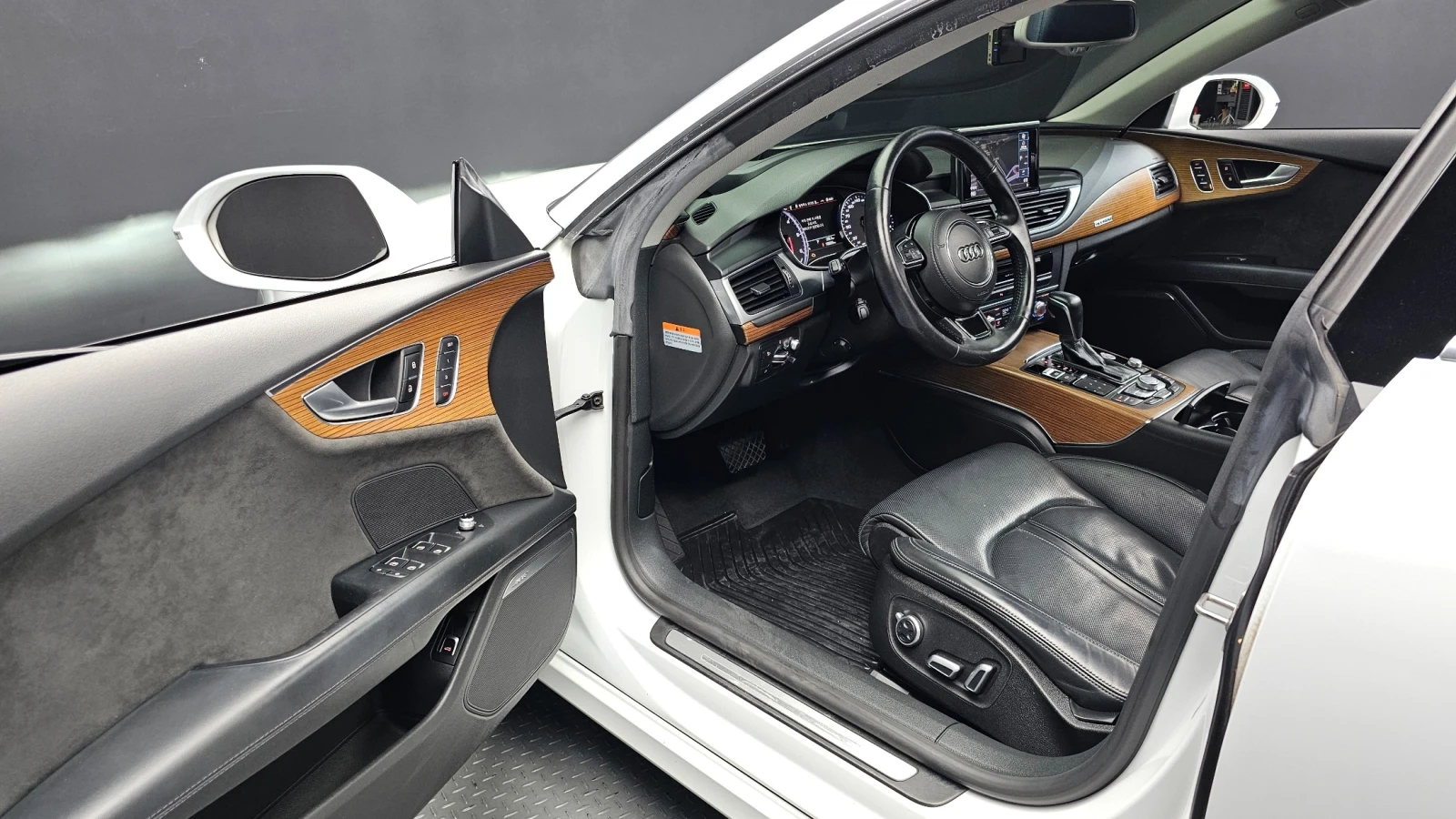 Audi A7 3.0 V6 50TDI Quattro, Обдух., снимка 8 - Автомобили и джипове - 56181103