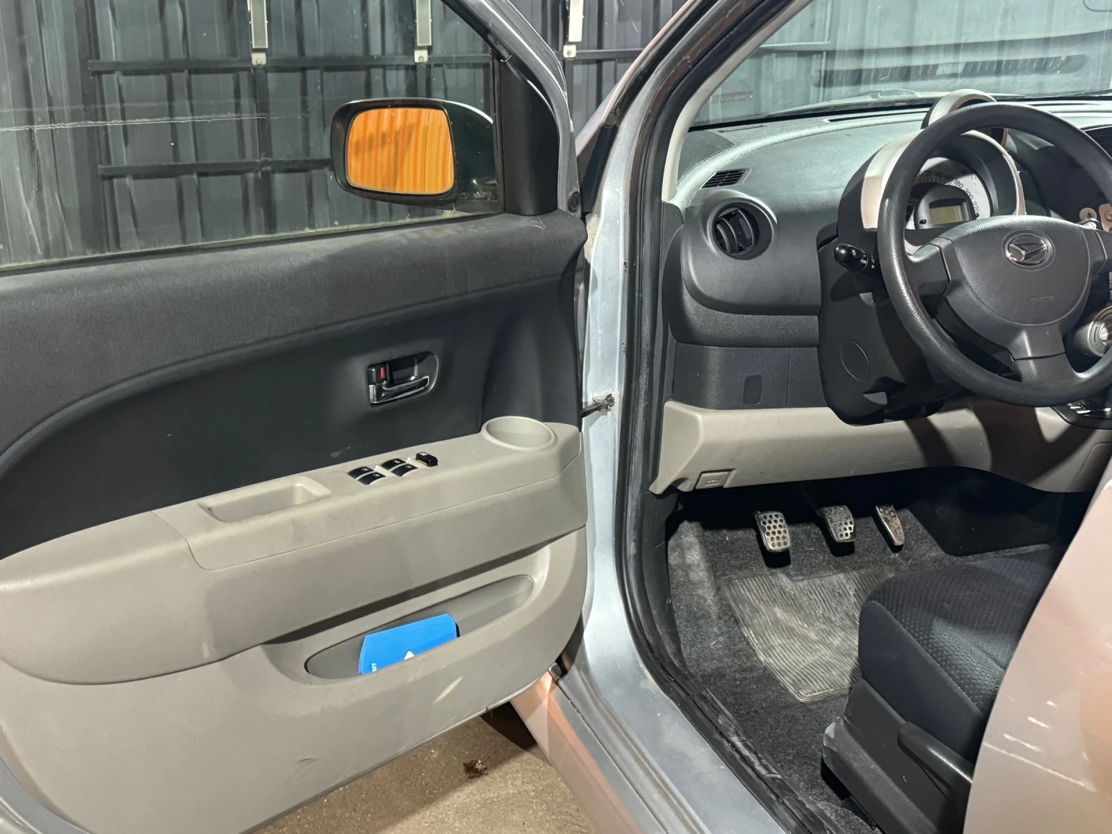 Daihatsu Sirion, снимка 9 - Автомобили и джипове - 56299990