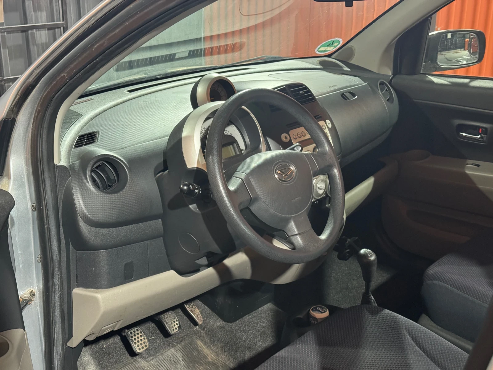 Daihatsu Sirion, снимка 10 - Автомобили и джипове - 56299990
