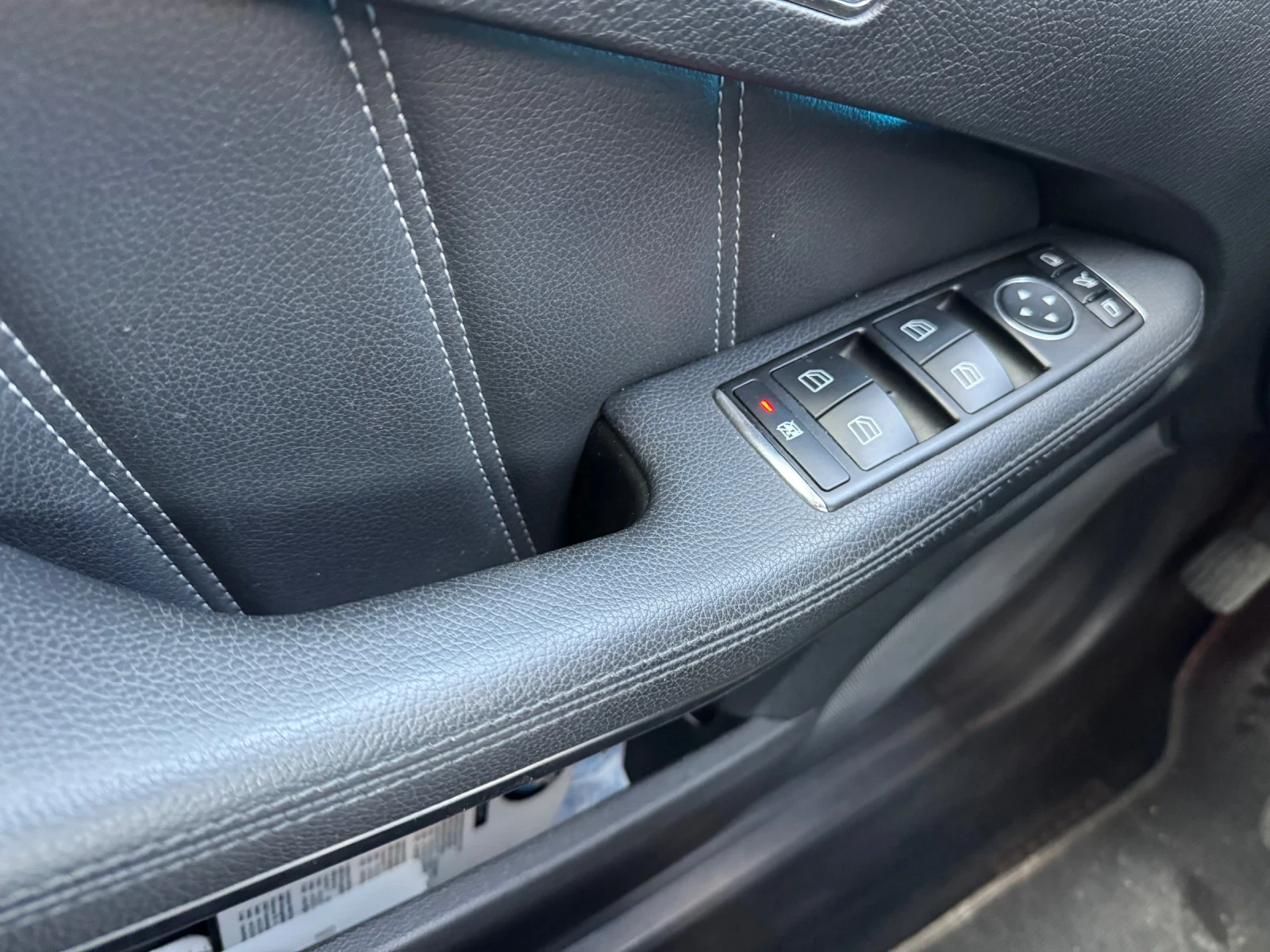 Mercedes-Benz E 350 E350, снимка 7 - Автомобили и джипове - 56465808