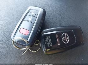 Toyota Rav4 2.5l Xle, снимка 11