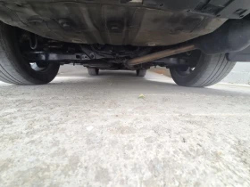 Toyota Rav4 2.0 i KEYLESS 4X4 151PS STYLE MAN 6 SPEED 8 ГУМИ , снимка 14