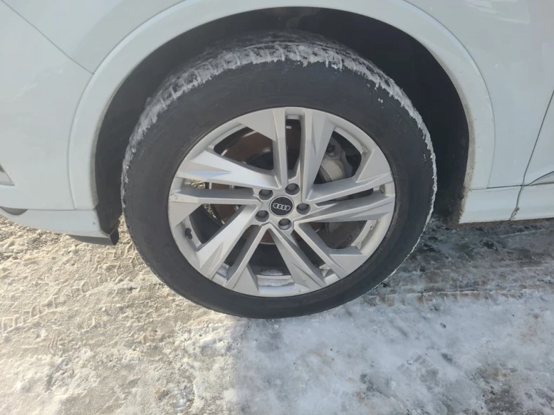 Audi Q7 * KOMFORT * CARFAX * БЕЗ ПЪРВОНАЧАЛНА ВНОСКА, снимка 6 - Автомобили и джипове - 53198388