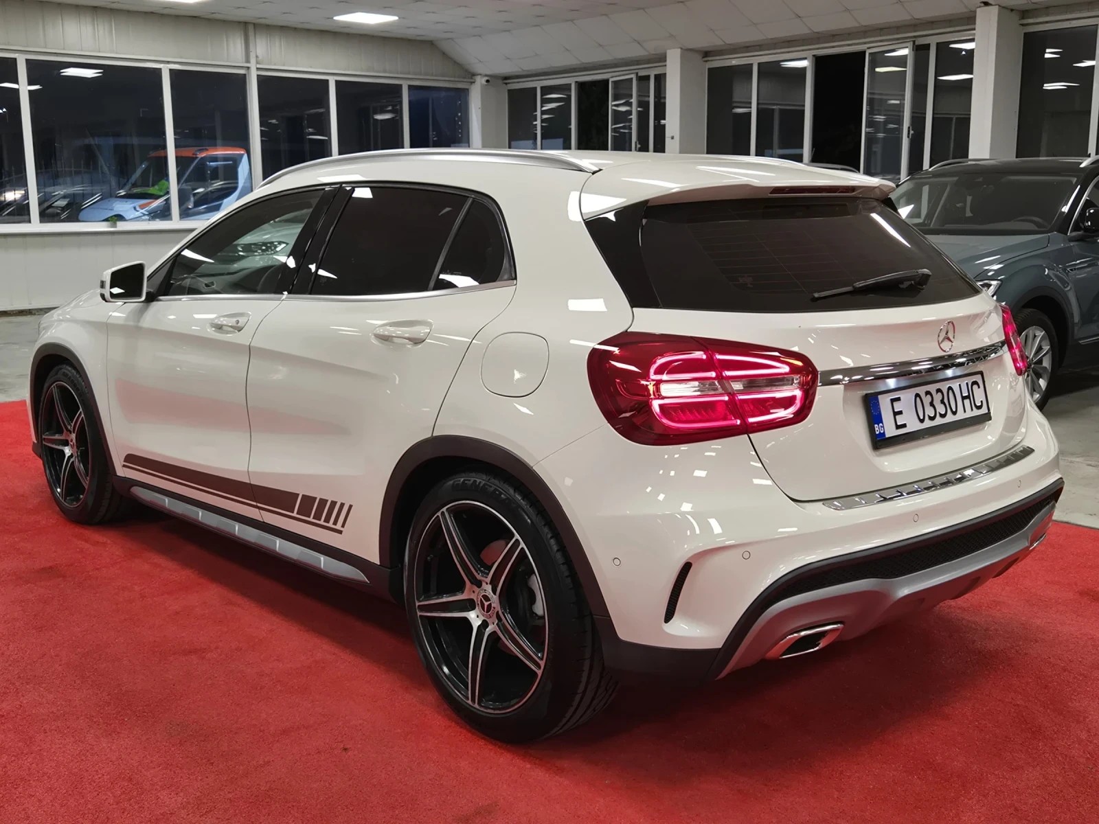 Mercedes-Benz GLA 220 CDI (170 кс) 4MATIC/7G-automatic/AMG-line/Facelift - изображение 8