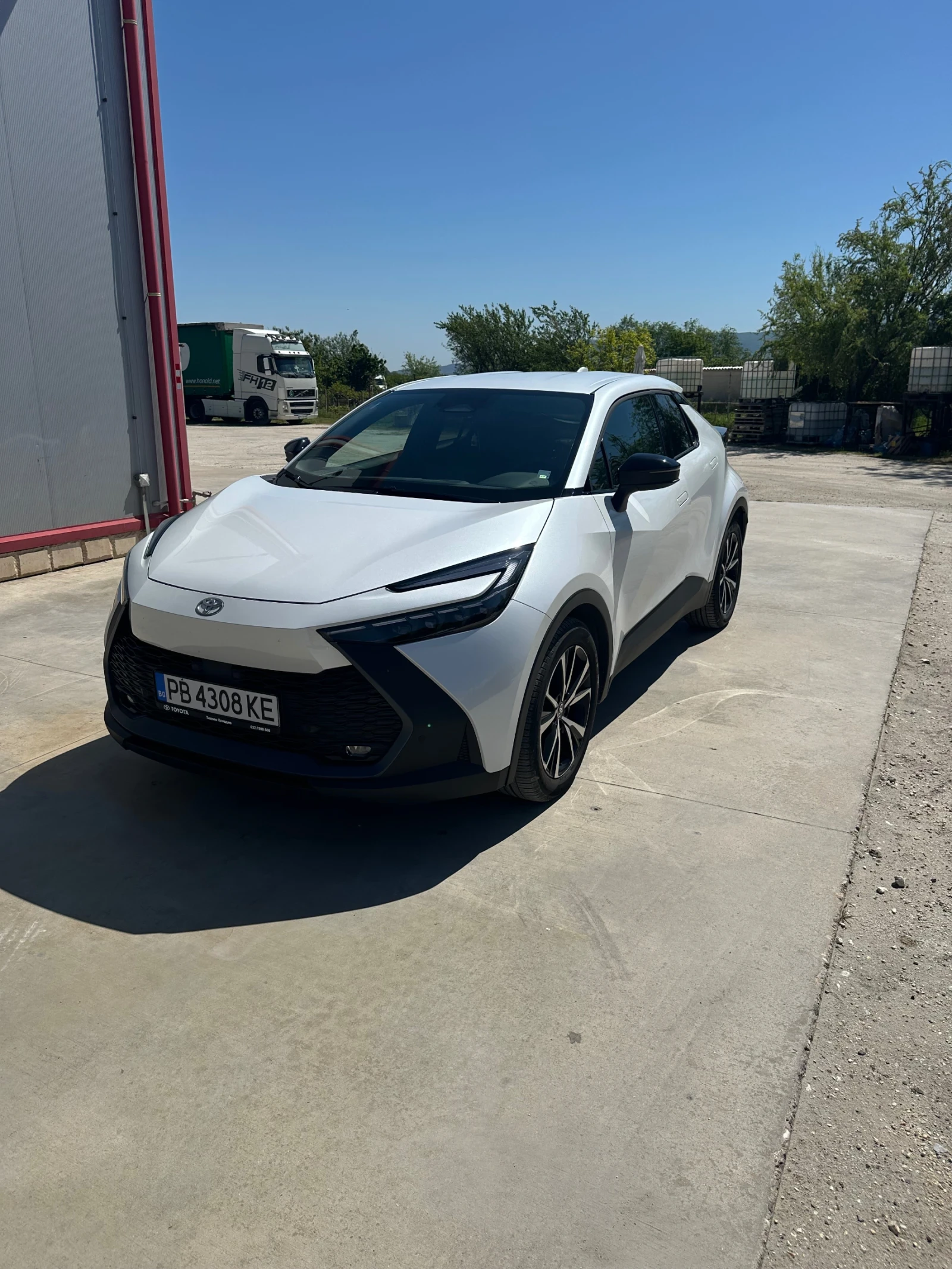 Toyota C-HR C-HR - изображение 3
