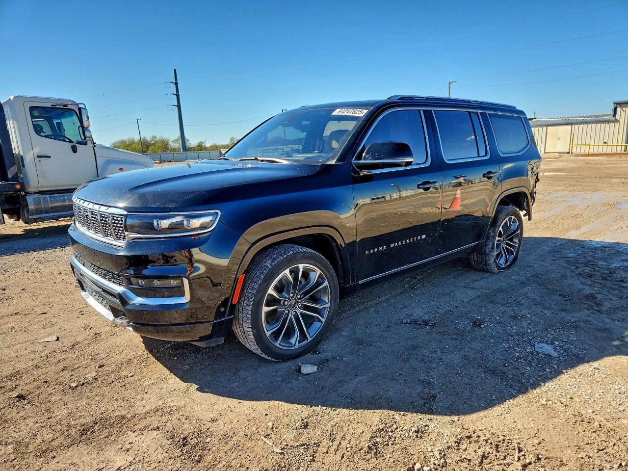 Jeep Grand Wagoneer SERIES III 6.4L V8 - изображение 2