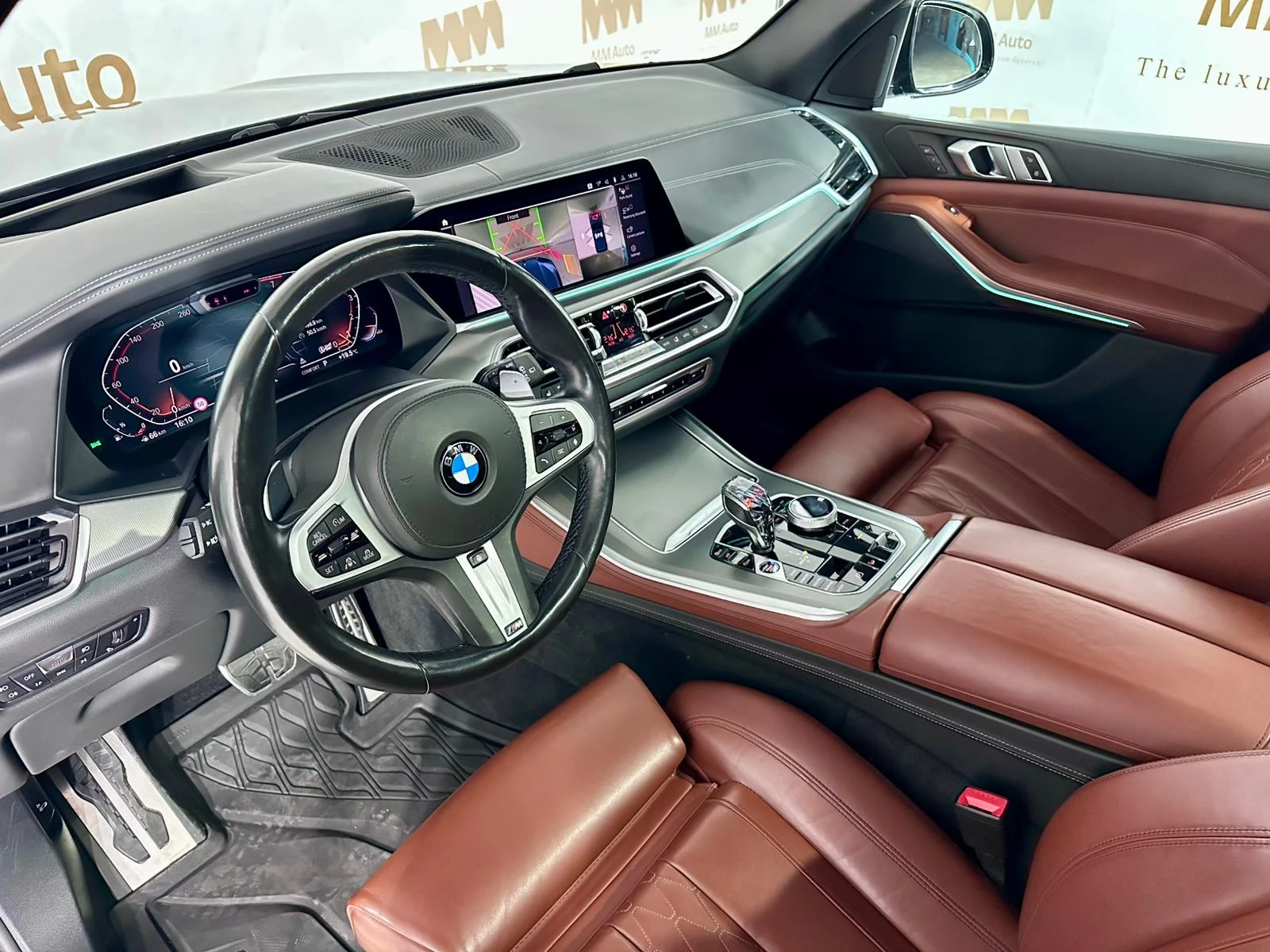 BMW X5 40i xDrive* M-Sport* HuD* Camera* Pano Laser, снимка 8 - Автомобили и джипове - 54631164