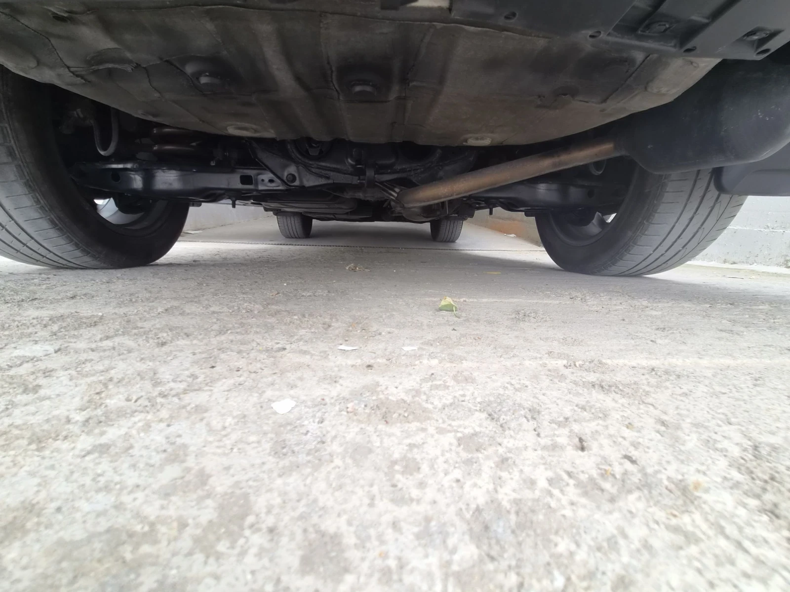 Toyota Rav4 2.0 i KEYLESS 4X4 151PS STYLE MAN 6 SPEED 8 ГУМИ , снимка 14 - Автомобили и джипове - 55019666