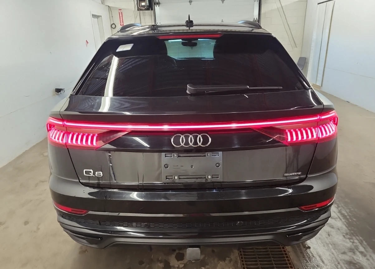 Audi Q8 Technik* Black Optic| S-line| 360CAM| B&O| Distron, снимка 5 - Автомобили и джипове - 55226841