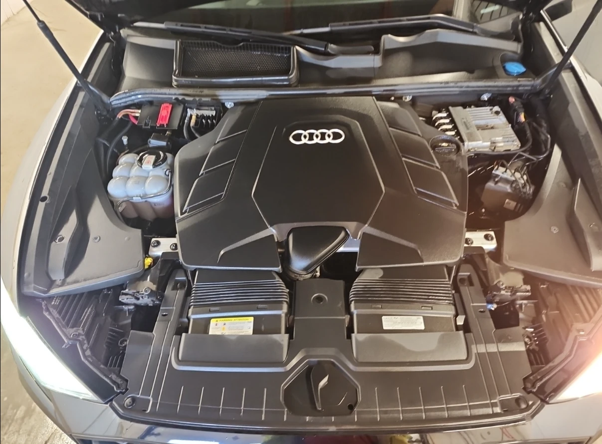 Audi Q8 Technik* Black Optic| S-line| 360CAM| B&O| Distron, снимка 15 - Автомобили и джипове - 55226841