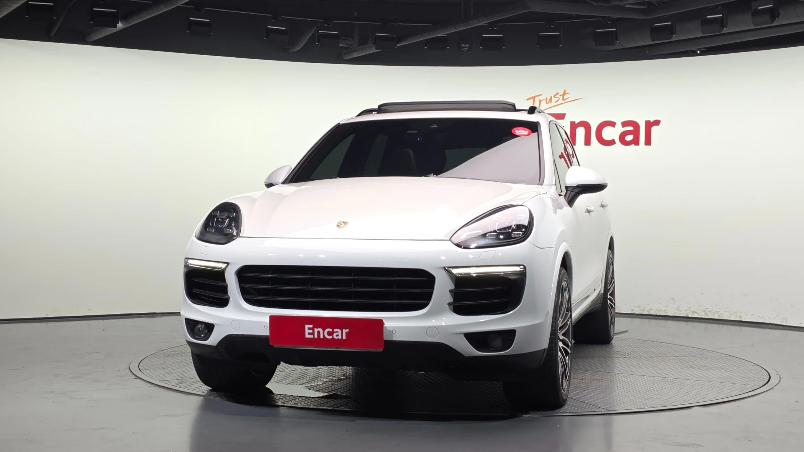 Porsche Cayenne 3.0 V6 Turbo Diesel, снимка 3 - Автомобили и джипове - 55799160