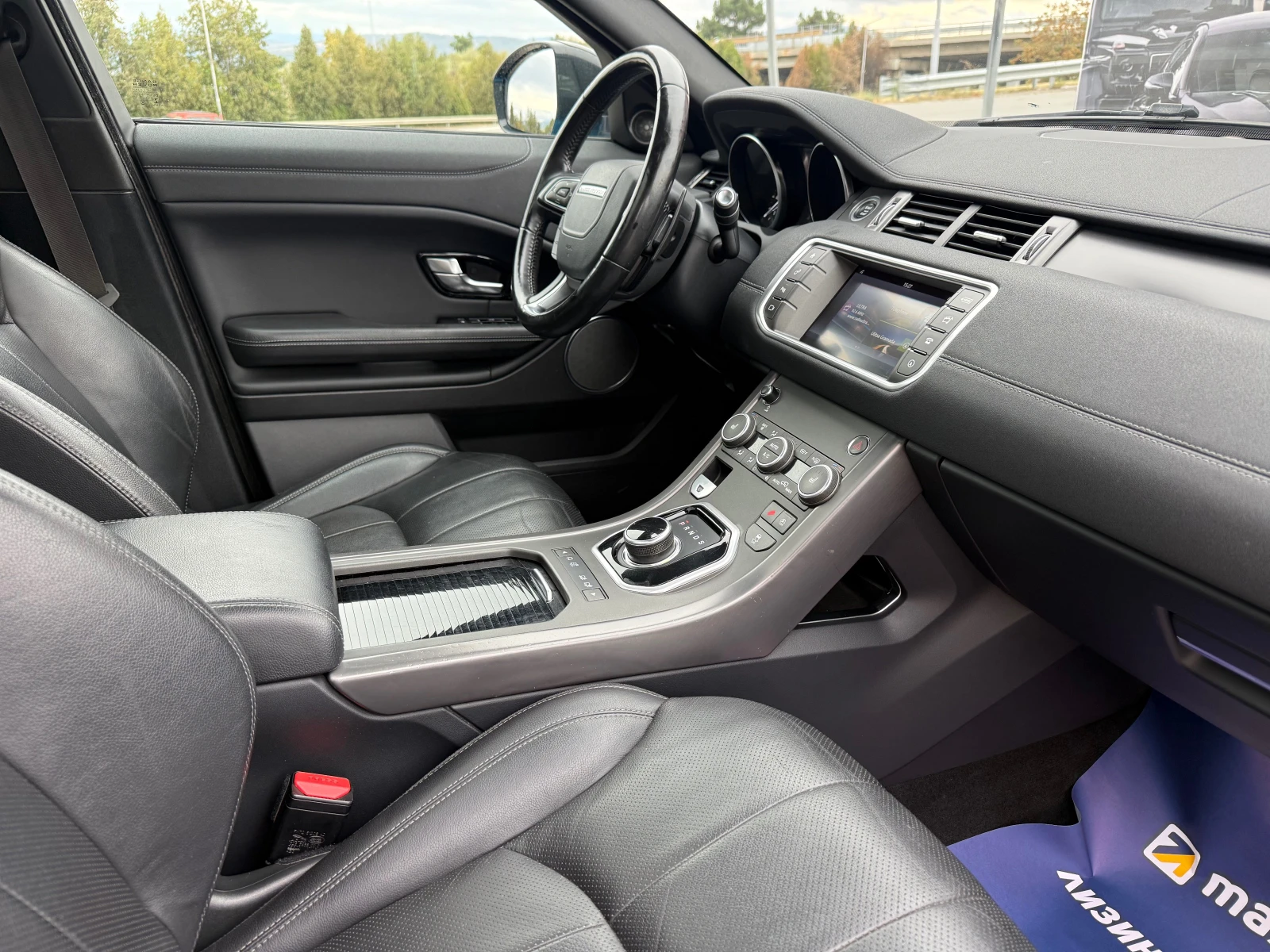 Land Rover Range Rover Evoque FACELIFT , снимка 11 - Автомобили и джипове - 56525005