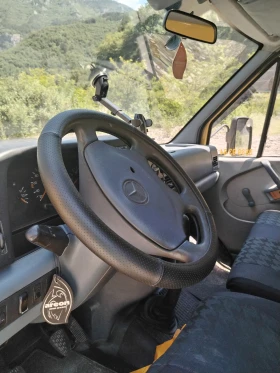 Mercedes-Benz 412 1, снимка 5