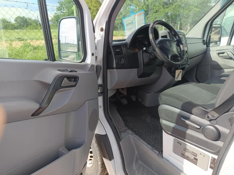 Mercedes-Benz Sprinter 313 cdi, снимка 7 - Бусове и автобуси - 41187318
