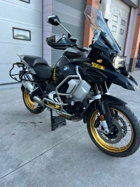 Обява за продажба на BMW R R1250GS 40 YEARS 719  ~35 500 лв. - изображение 1 | Auto.bg Обява за продажба на BMW R R1250GS 40 YEARS 719  ~35 500 лв. - изображение 1