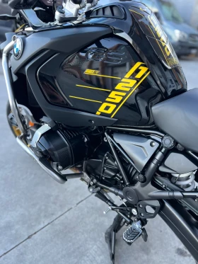Обява за продажба на BMW R R1250GS 40 YEARS 719  ~35 500 лв. - изображение 7 | Auto.bg Обява за продажба на BMW R R1250GS 40 YEARS 719  ~35 500 лв. - изображение 7