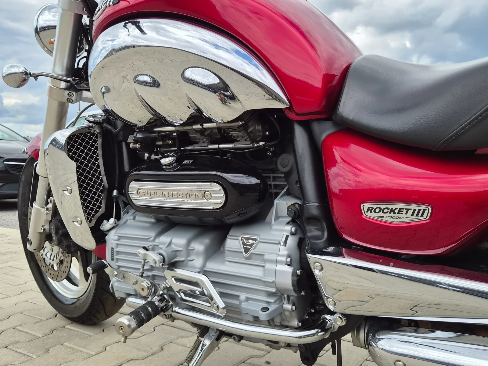 Triumph Rocket III КУФАРИ СИСИ БАР ТОП СЪСТОЯНИЕ, снимка 8 - Мотоциклети и мототехника - 54632494