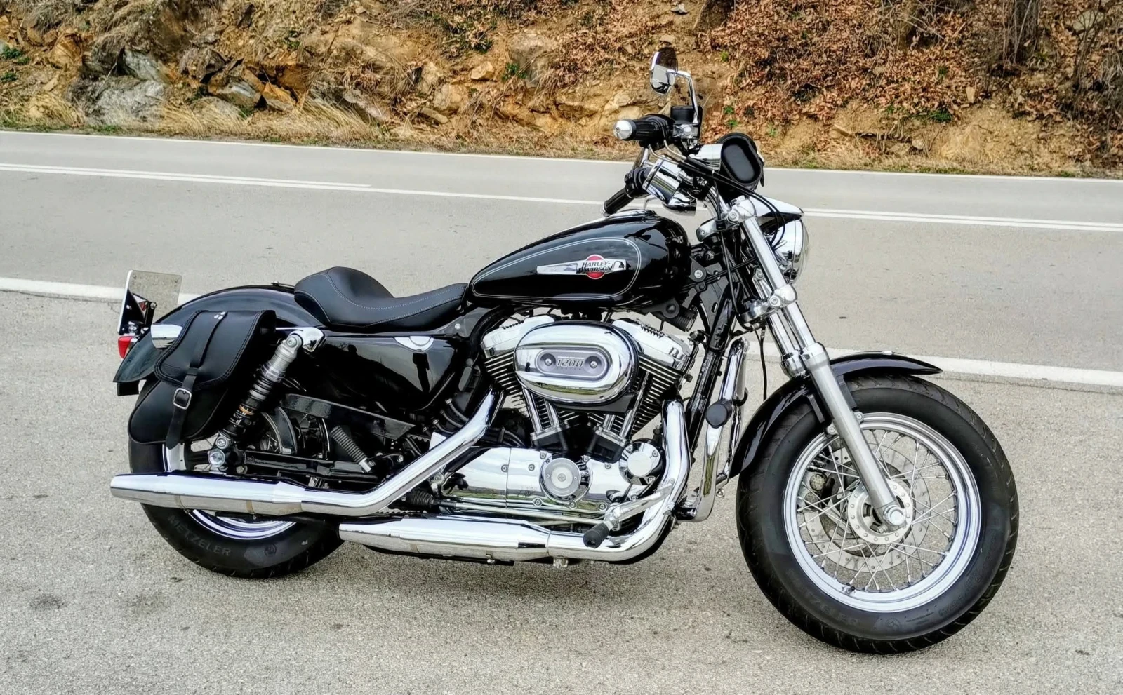 Harley-Davidson Sportster XL 1200 Custom 