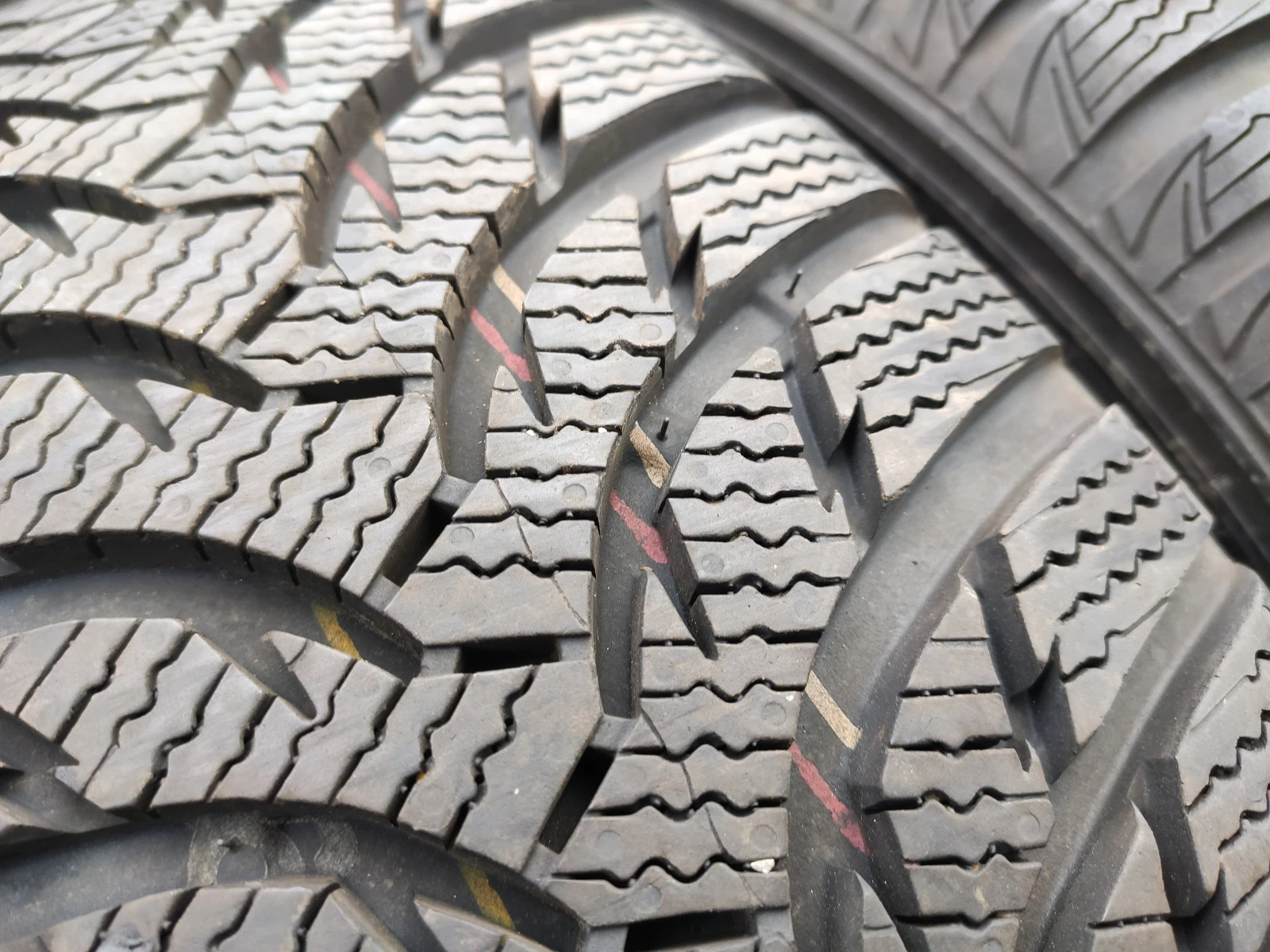  215/65R16 | Mobile.bg   7