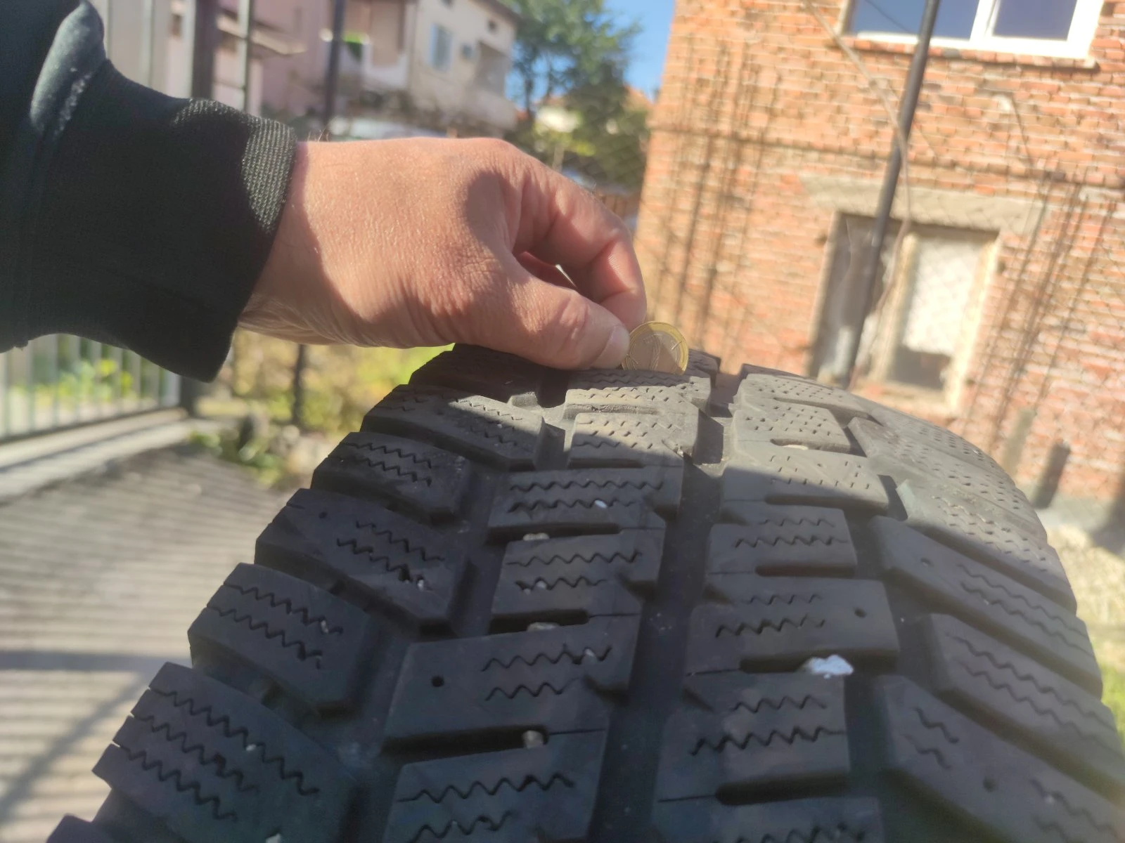 ���� 235/65R16 | Mobile.bg � ����������� 5