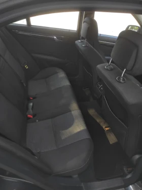 Mercedes-Benz C 200, снимка 13
