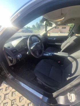 Mercedes-Benz C 220, снимка 10