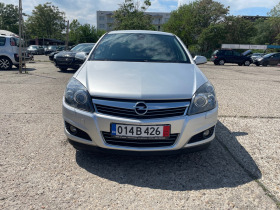 Opel Astra 1.6 бензин 115кс КАТО НОВА, снимка 9 - Автомобили и джипове - 45339144