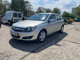 Opel Astra 1.6 бензин 115кс КАТО НОВА, снимка 2 - Автомобили и джипове - 45339144