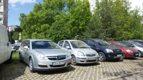Opel Vectra 2.2  газ/бензин, снимка 2 - Автомобили и джипове - 45438952