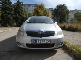 Toyota Corolla verso, снимка 1