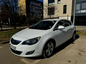 Opel Astra 2.0CDTI/Автоматик!/Обслужена!, снимка 2