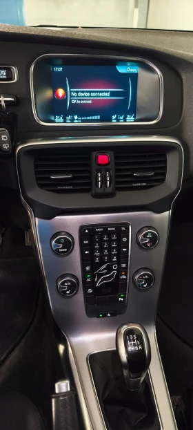 Volvo V40 D2 | Mobile.bg    13