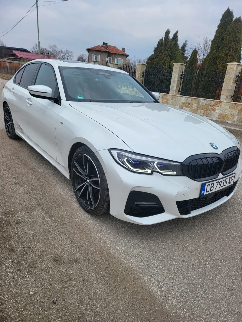 BMW 330 М-пакет* harman/kardon, снимка 1 - Автомобили и джипове - 44976052