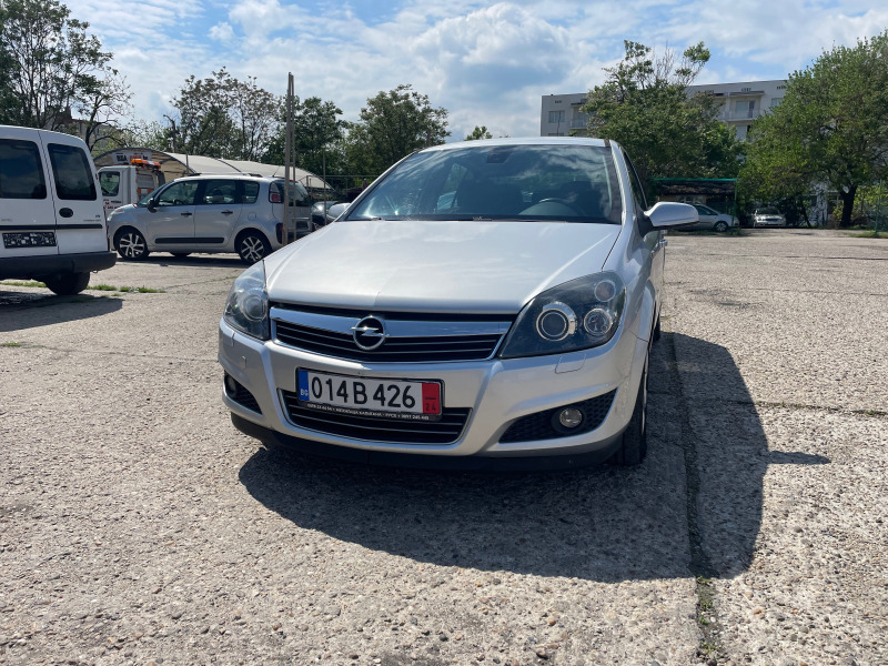 Opel Astra 1.6 бензин 115кс КАТО НОВА