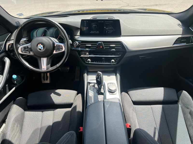 BMW 530 XD M-paket, снимка 11 - Автомобили и джипове - 45933555