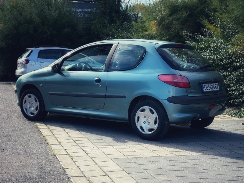 Peugeot 206 Хечбек , снимка 4 - Автомобили и джипове - 47314782