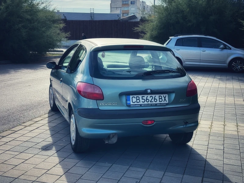 Peugeot 206 Хечбек , снимка 5 - Автомобили и джипове - 47314782