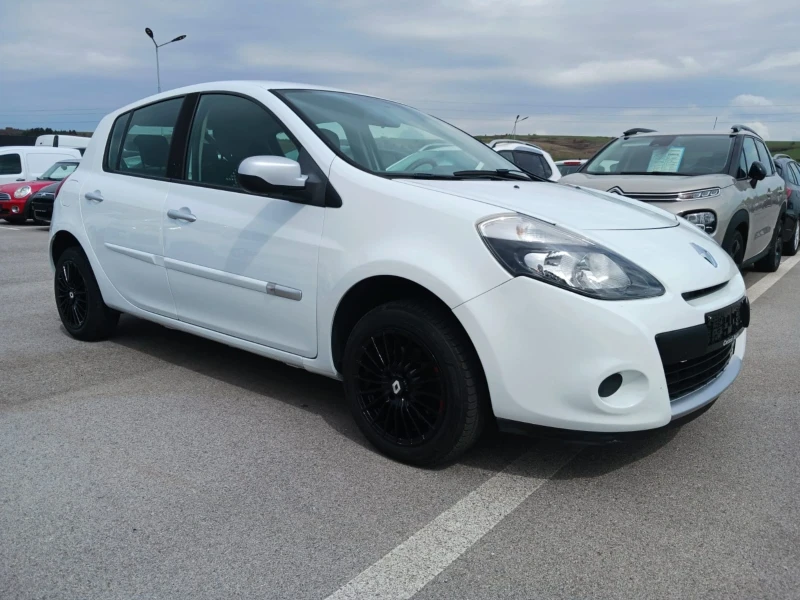 Renault Clio 1.2 16V 111000km, снимка 3 - Автомобили и джипове - 49680707