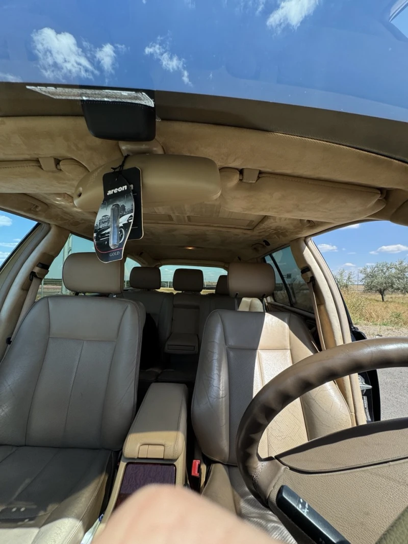 Mercedes-Benz E 320, снимка 11 - Автомобили и джипове - 51773871