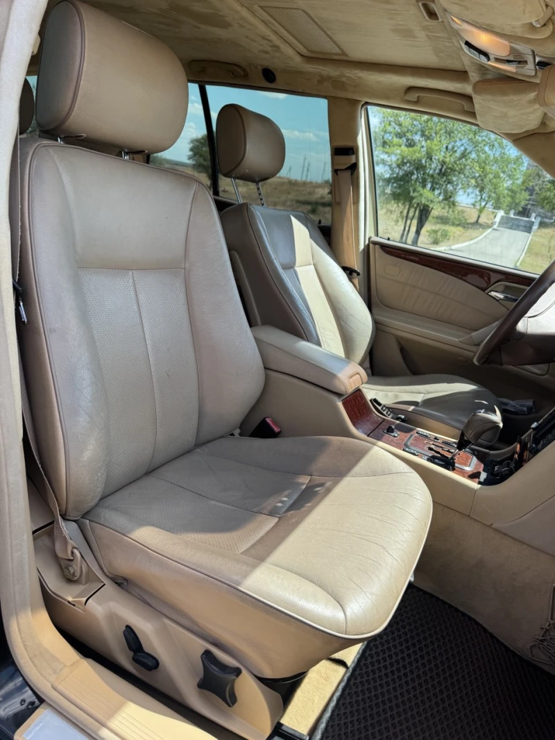 Mercedes-Benz E 320, снимка 9 - Автомобили и джипове - 51773871