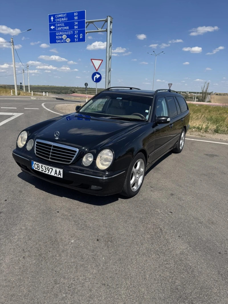 Mercedes-Benz E 320, снимка 4 - Автомобили и джипове - 51773871