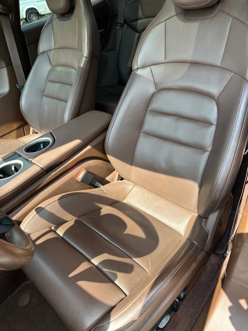 Porsche Taycan Performance Carbon Гаранционен Масаж, снимка 9 - Автомобили и джипове - 52389955