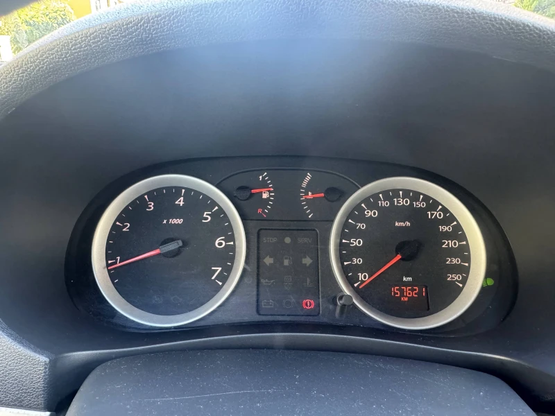 Renault Symbol 1, 6 I, снимка 9 - Автомобили и джипове - 51702303